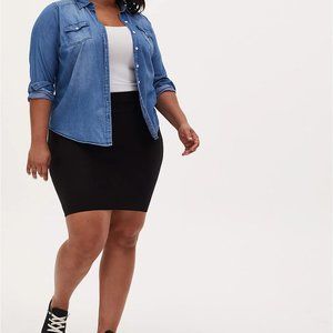 BLACK KNIT FOLDOVER PENCIL SKIRT Item# 10010145